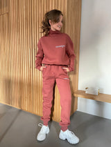 Homy namų kostiumas