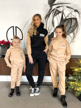 Melis namų kostiumas