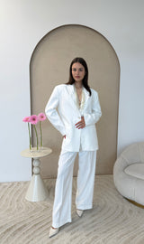 Atrinkta A.P.Line  – Ploiti Suit