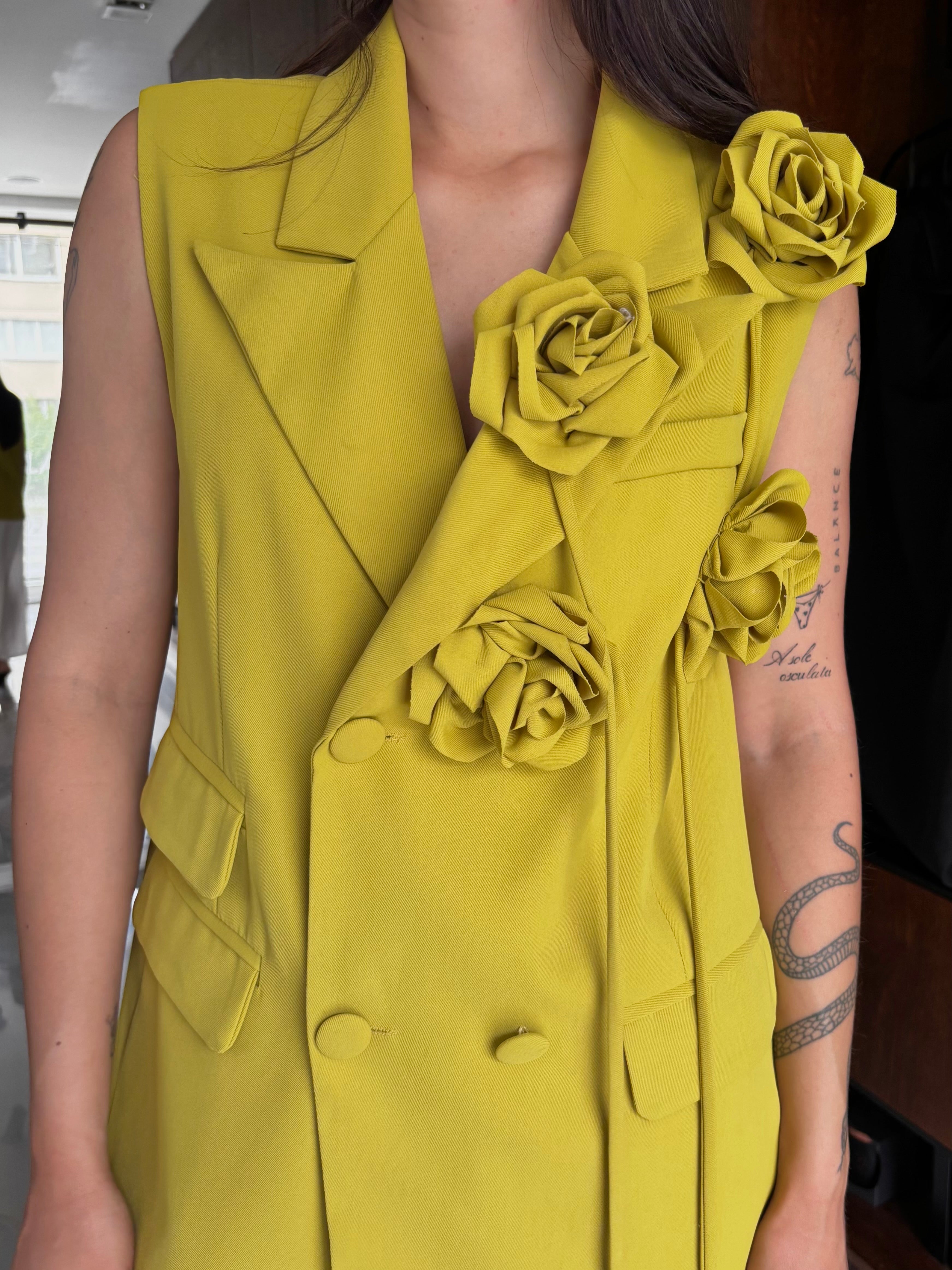 Curated by A.P Line - Vest Rose