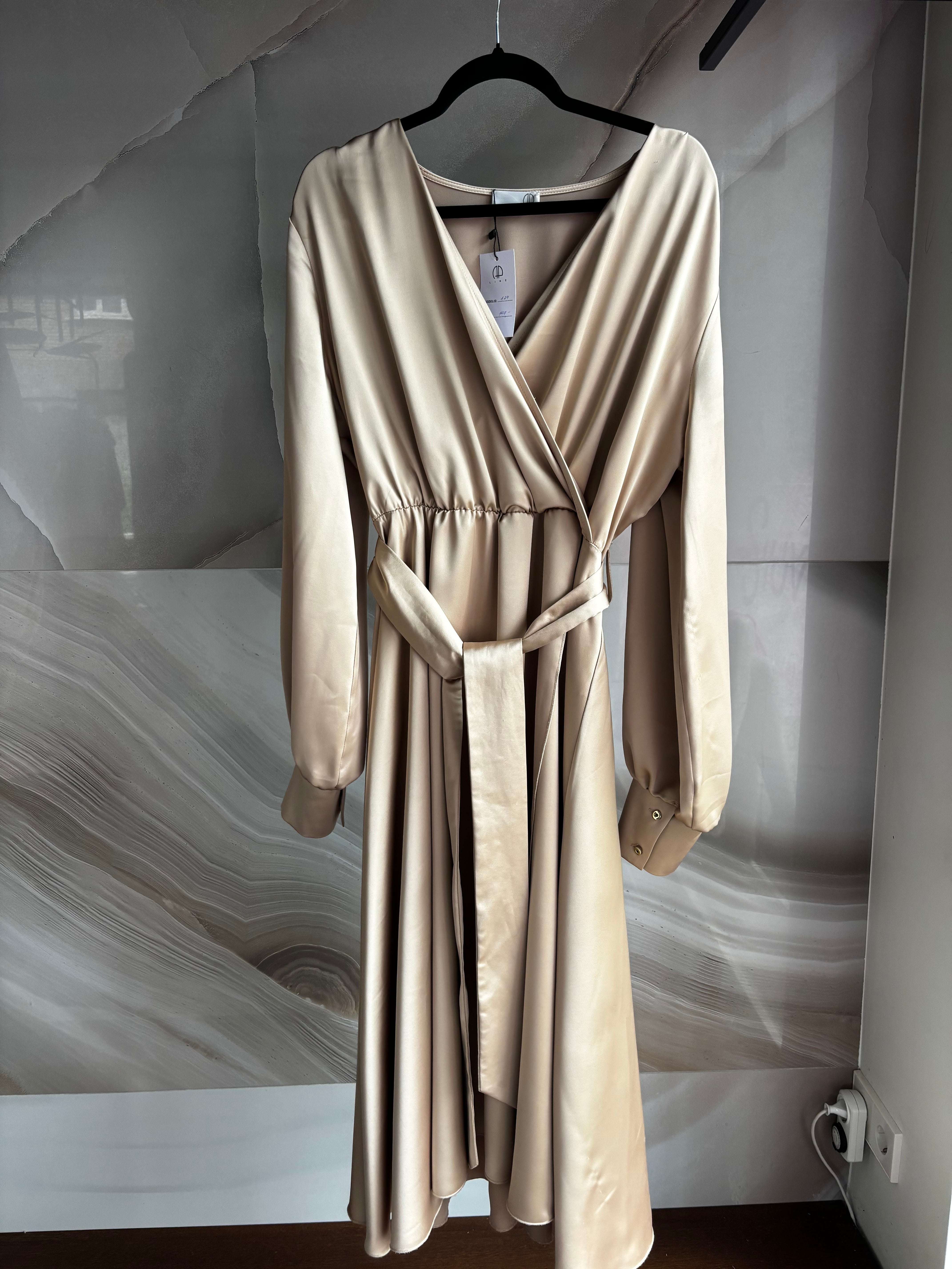 Aura Dress (S/M)