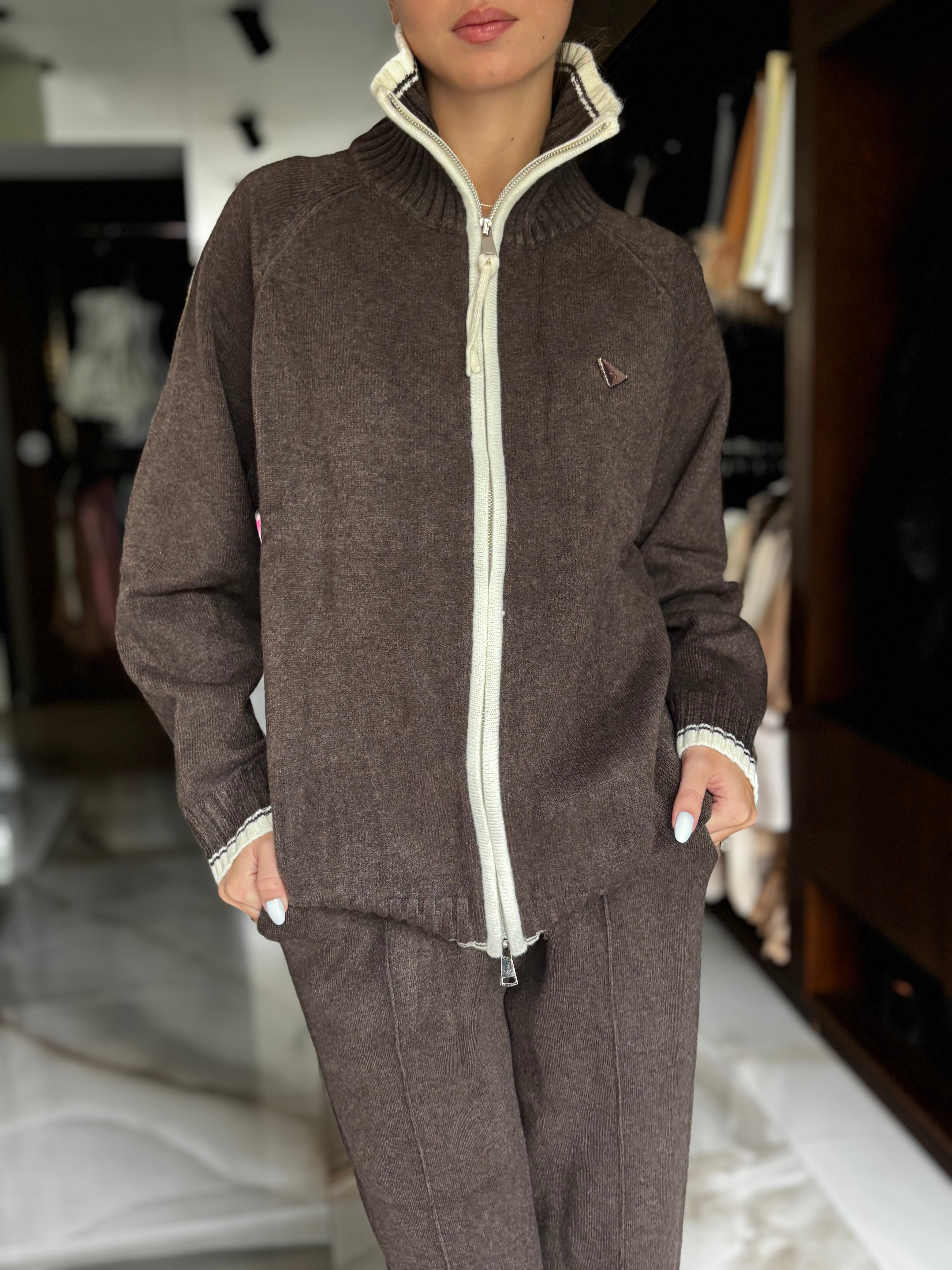 Curated by A.P. Line - Wool Set - SIENA