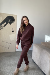 Anti namų kostiumas