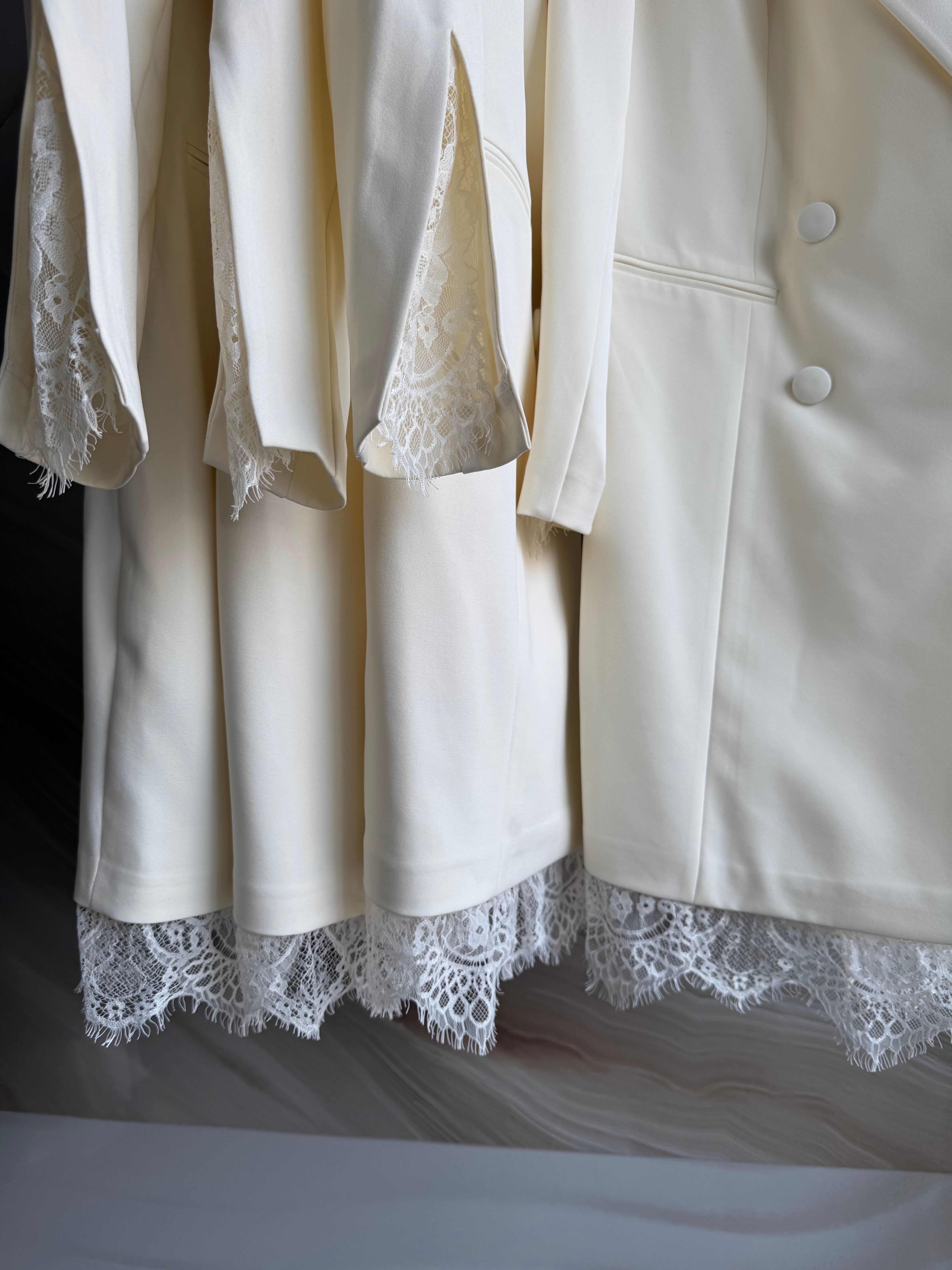 Curated by A.P.Line - Kaylee blazer dress