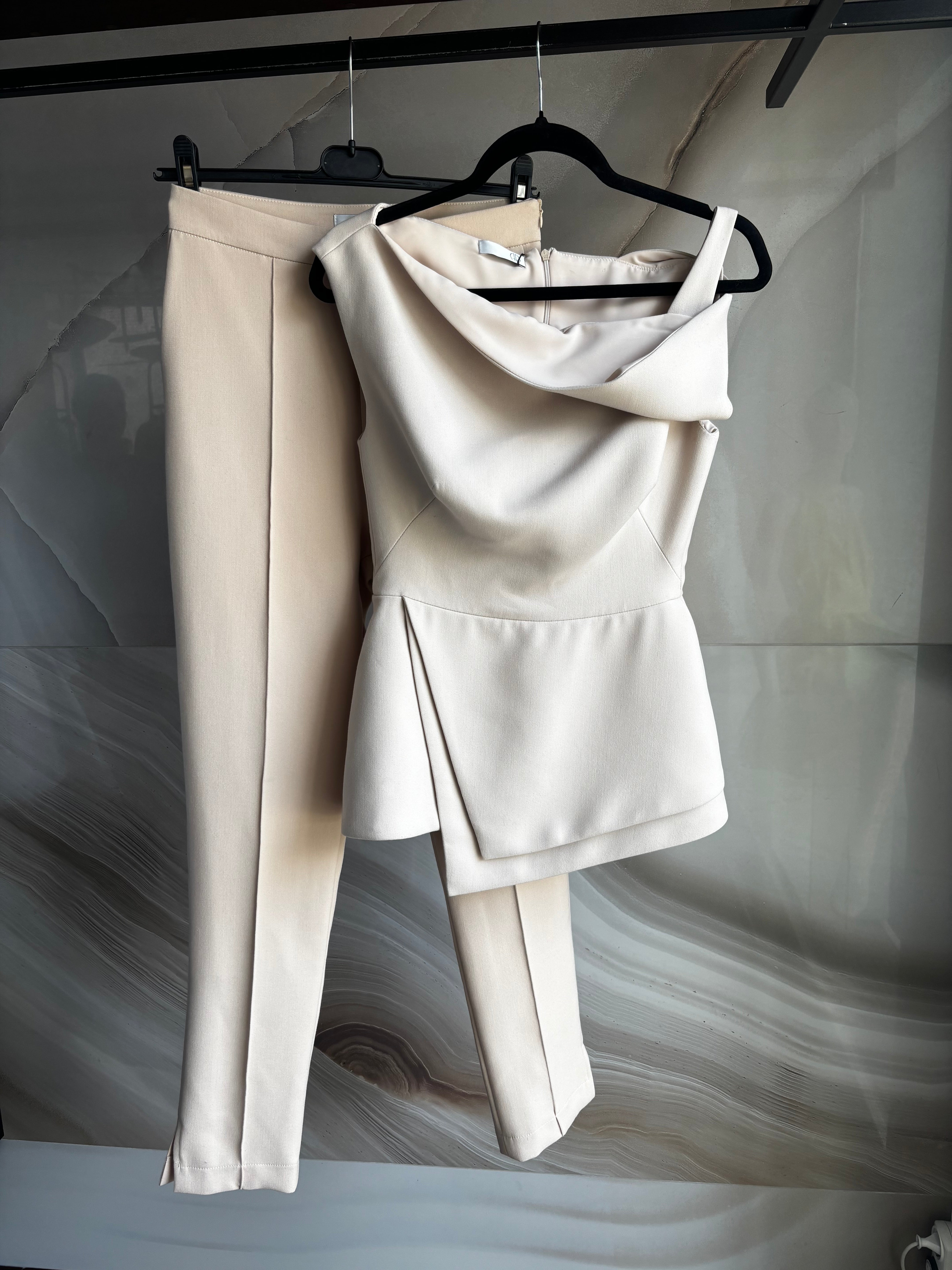 Moni set (XS)