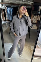 Atrinkta APLine - Kite namų kostiumas