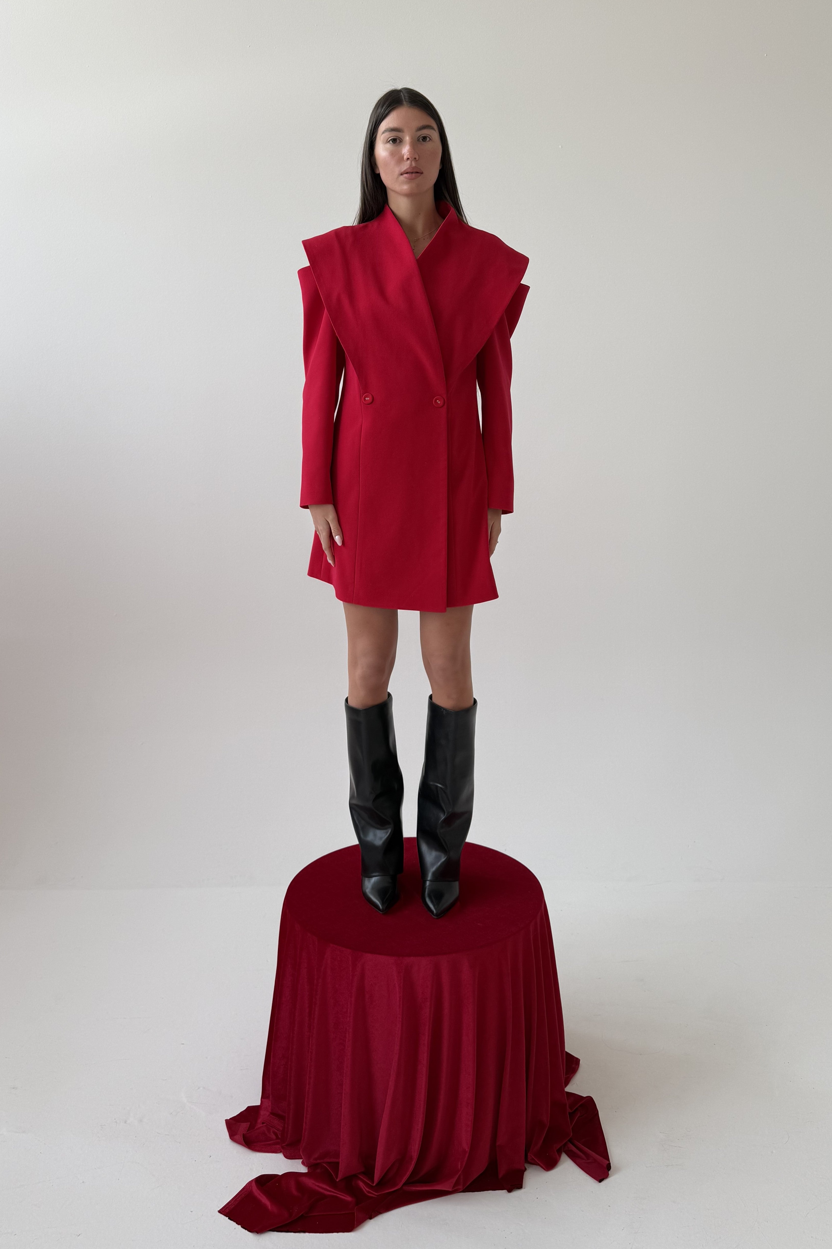 Dakoa švarkinė suknelė