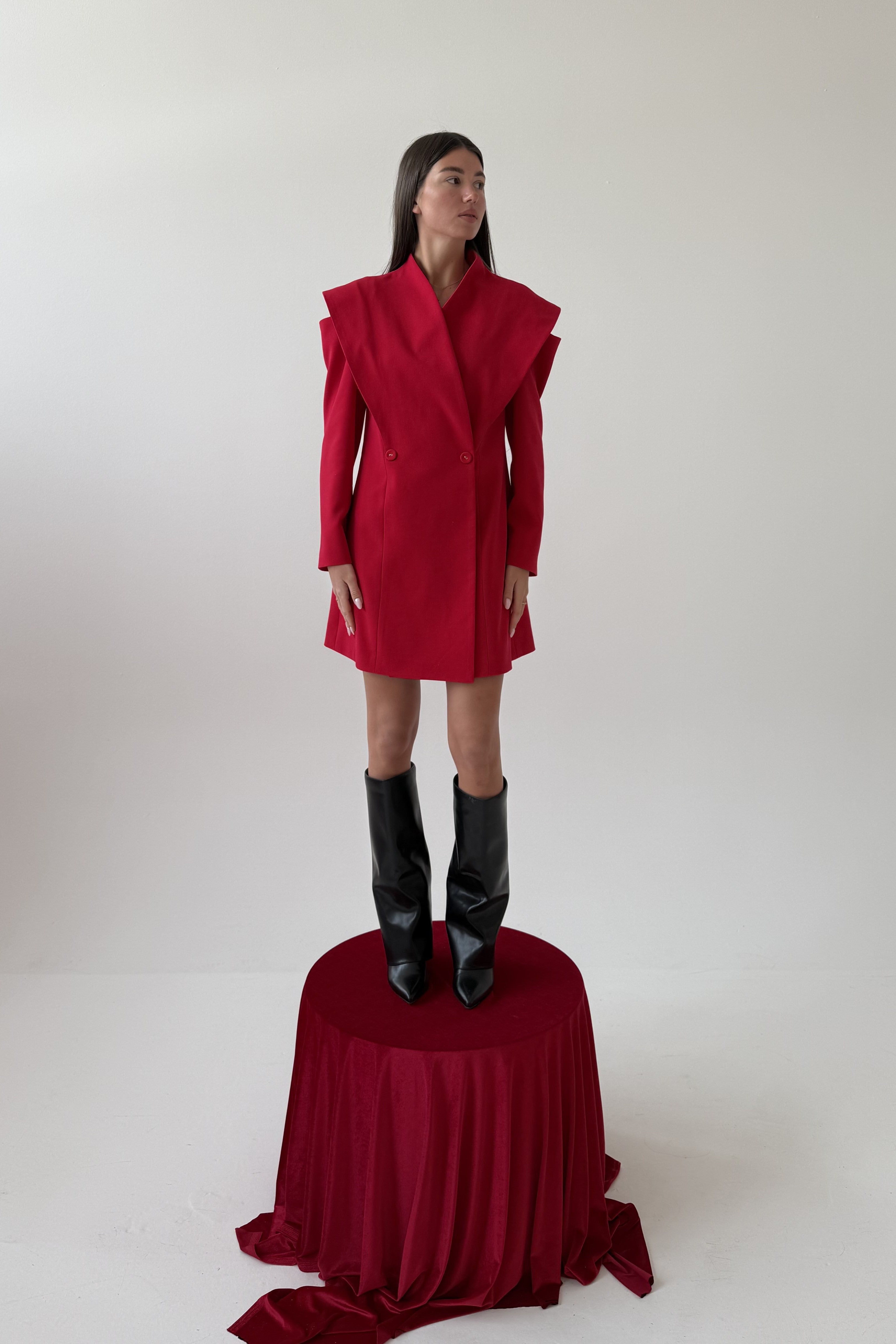 Dakoa švarkinė suknelė