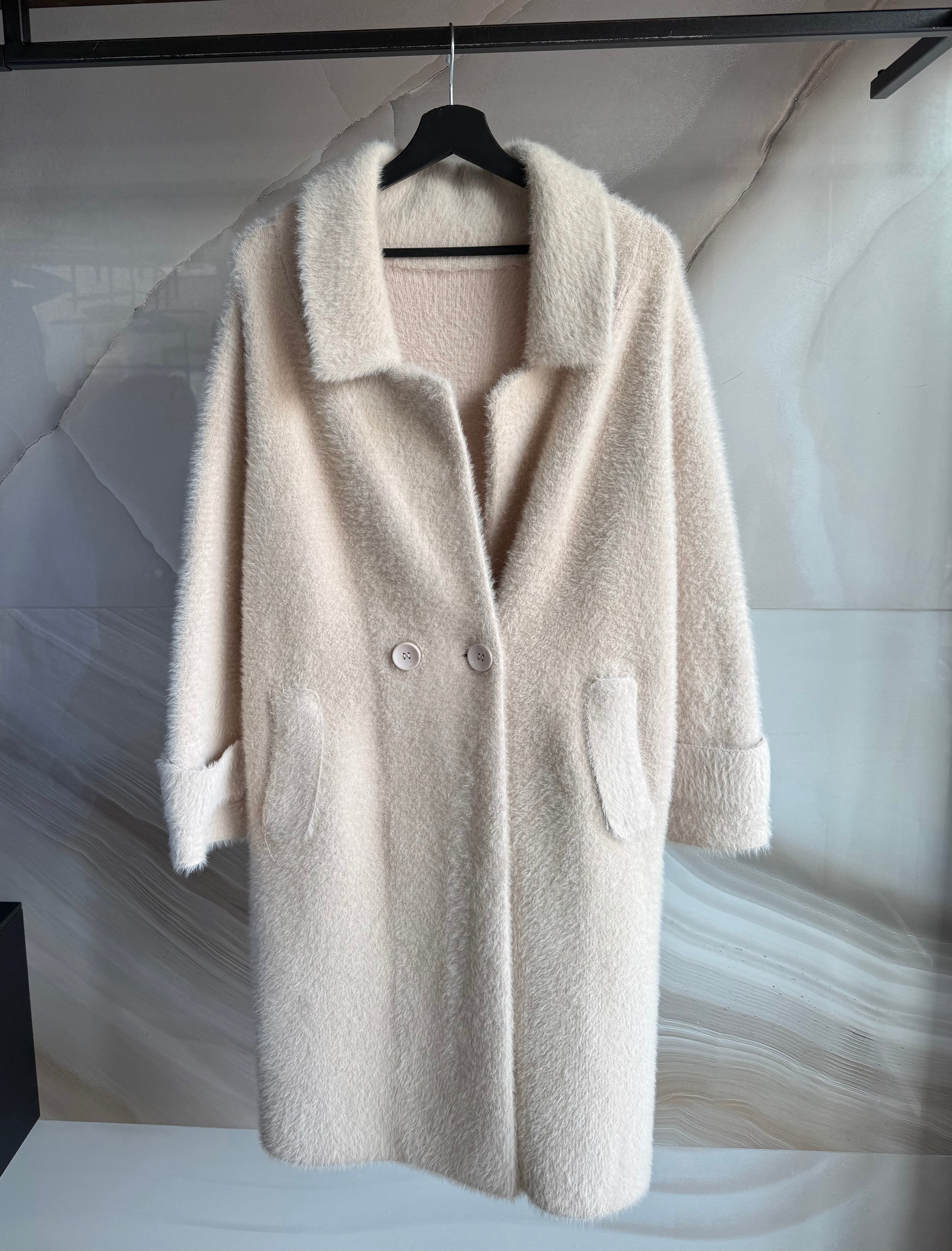 PLIVI PALTAS (ONE SIZE)