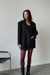 Atrinkta APLine – Nono švarkas