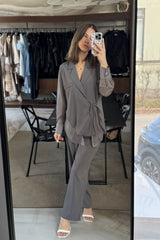 Atrinkta APLine – Sawyer kostiumas