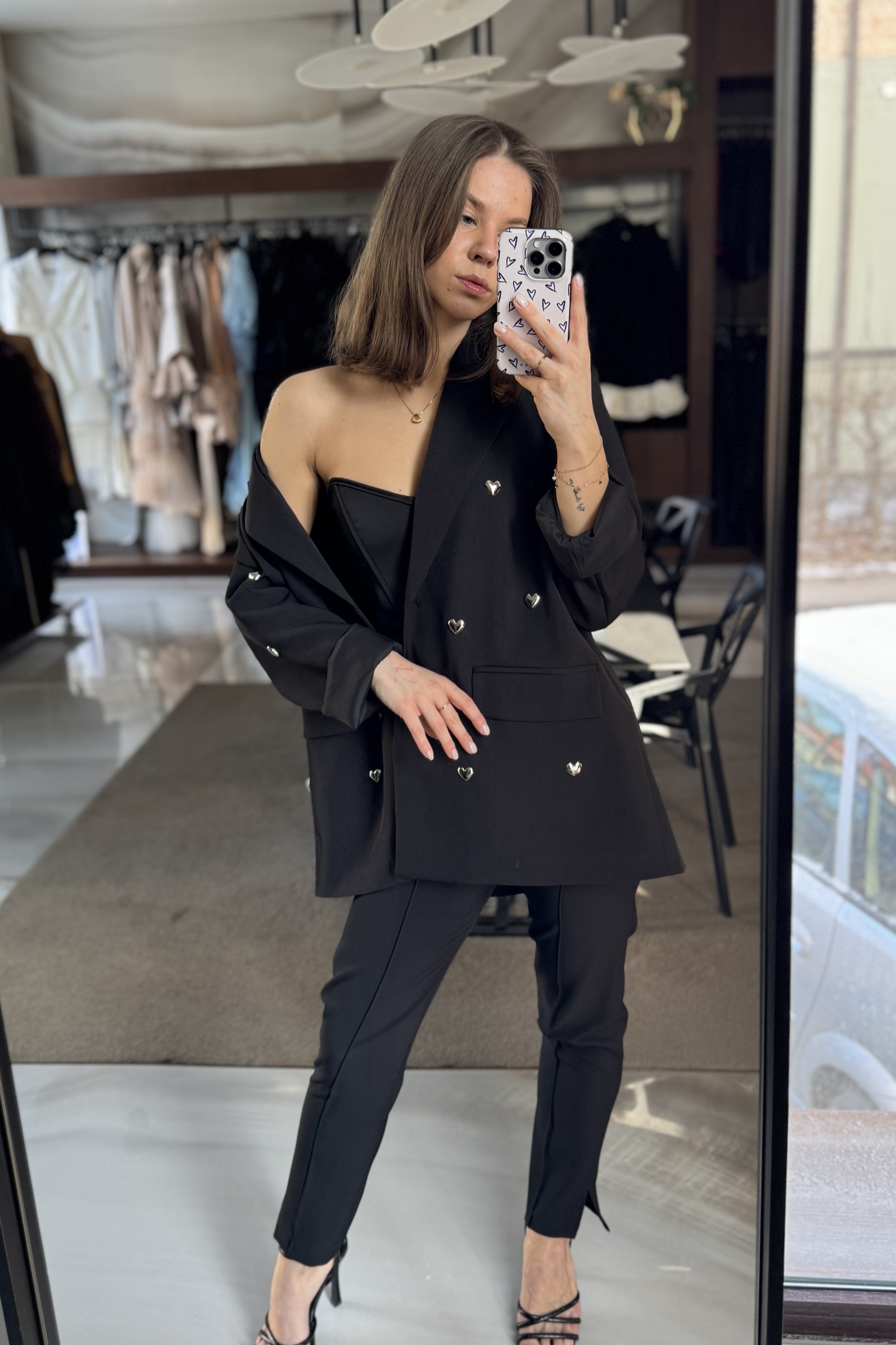 Atrinkta A.P. Line – Love Švarkas