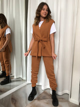 Vestlli namų kostiumas