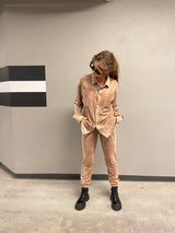 Sandi namų kostiumas