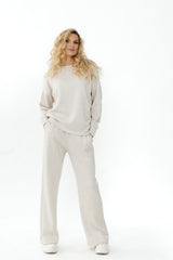 KJUTI NAMŲ KOSTIUMAS