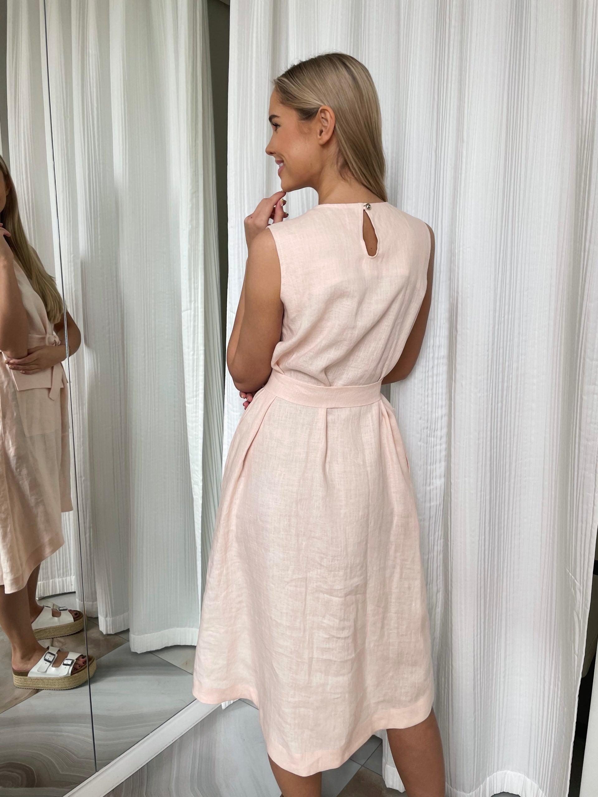 Bora lininė suknelė