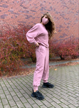 Kanti namų kostiumas