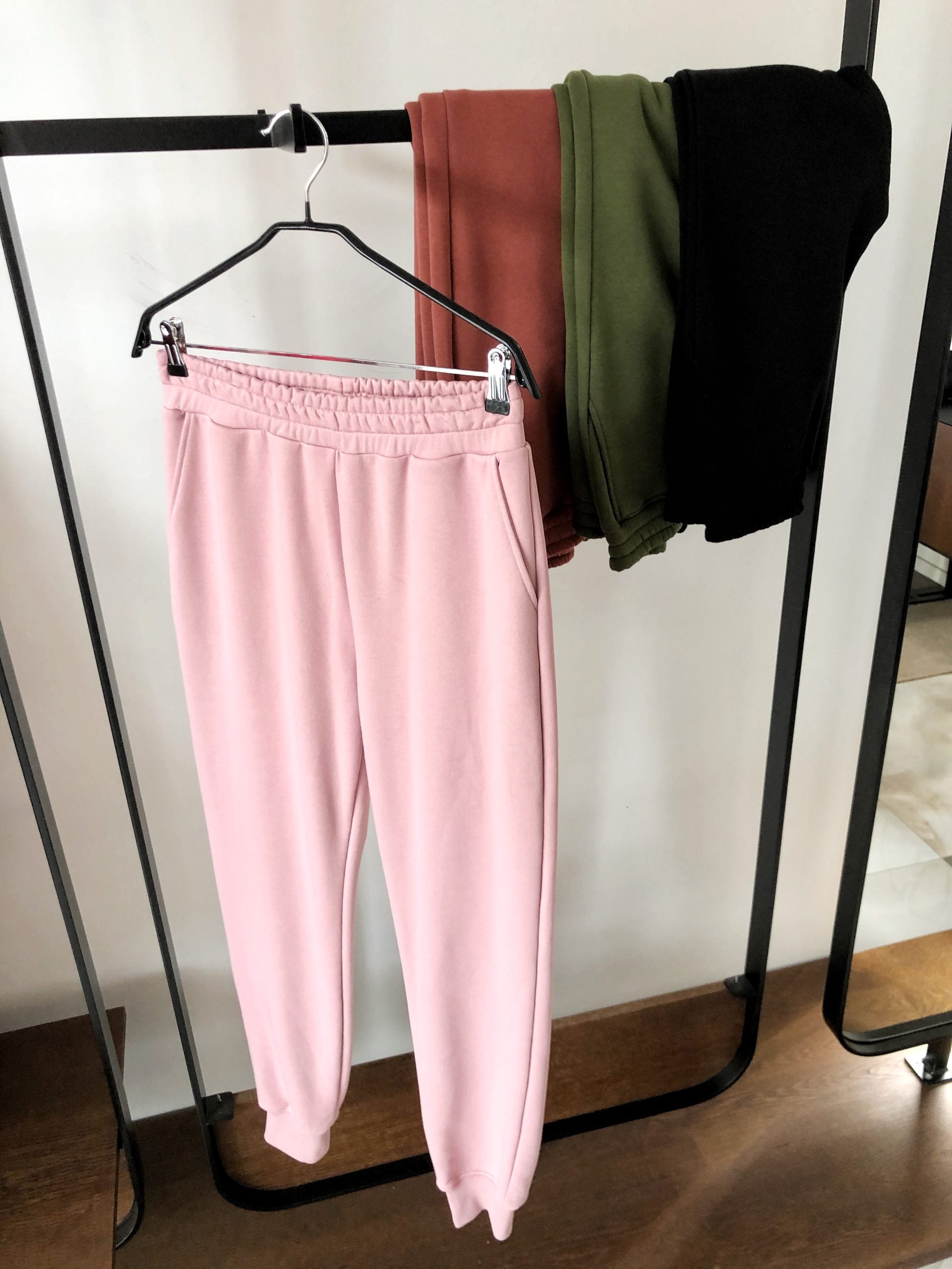 Sali namų kostiumas