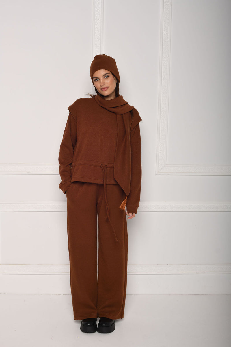 Atli namų kostiumas