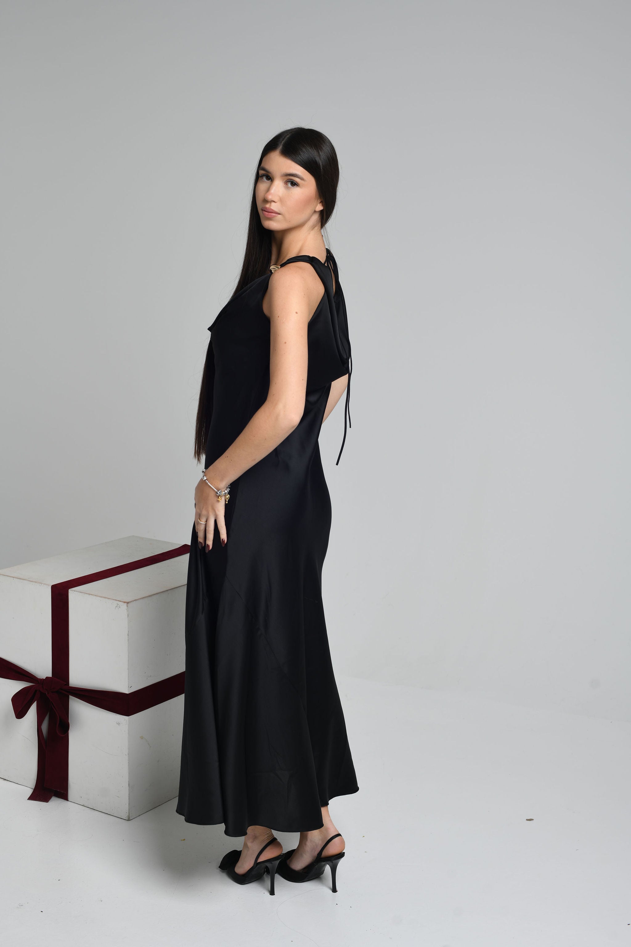 Curated by A.P.Line - Erin dress