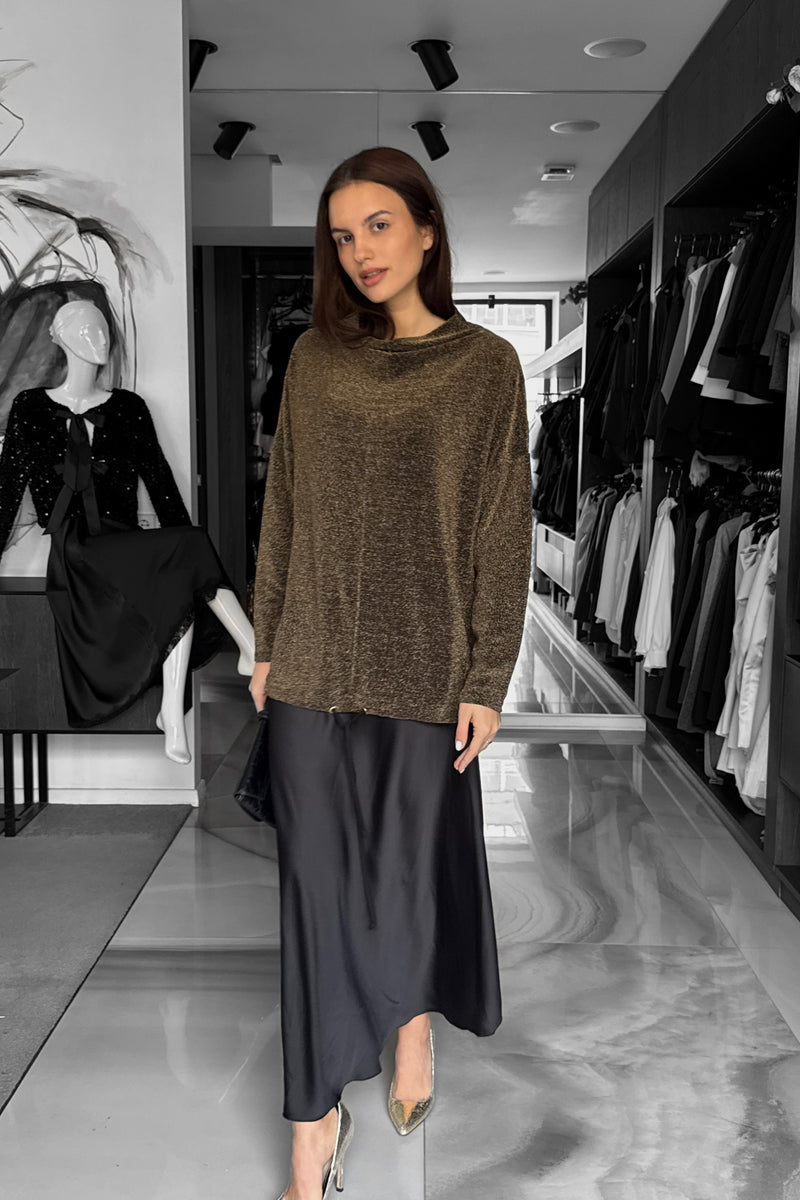 Curated by A.P.Line - Myla top