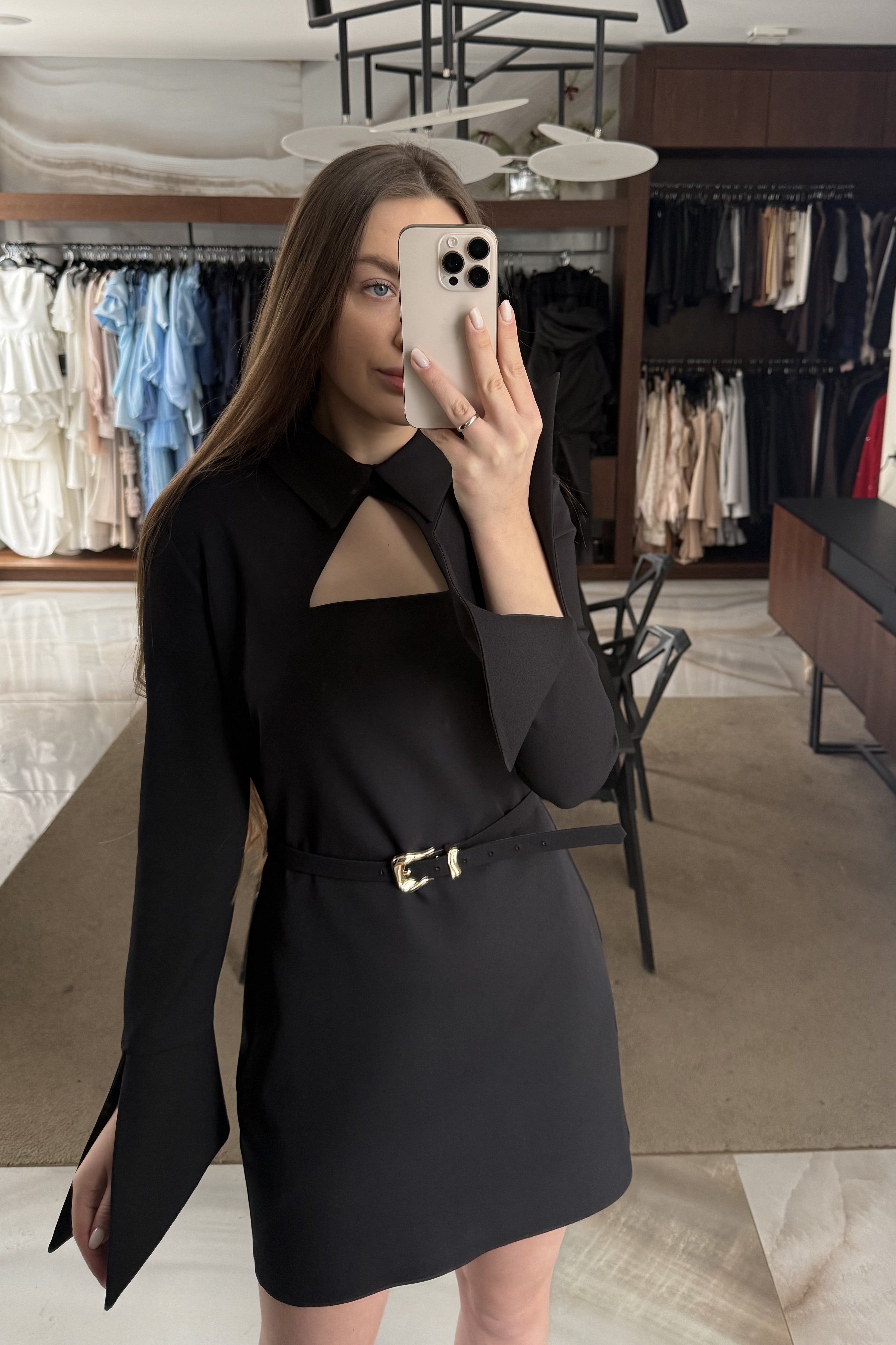 Atrinkta A.P.Line – Rita suknelė