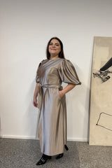  Disa Suknelė 