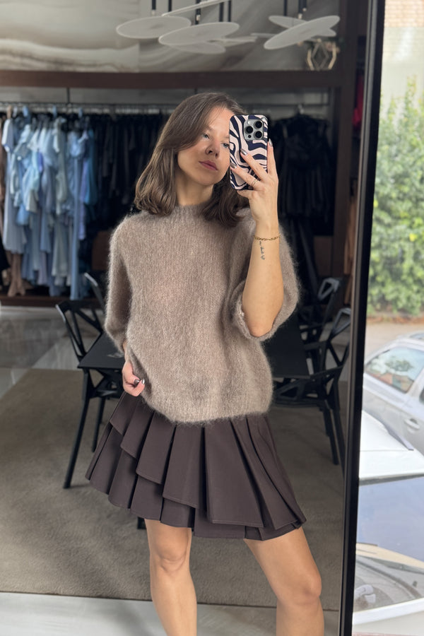 Atrinkta APLine – Misty sijonas