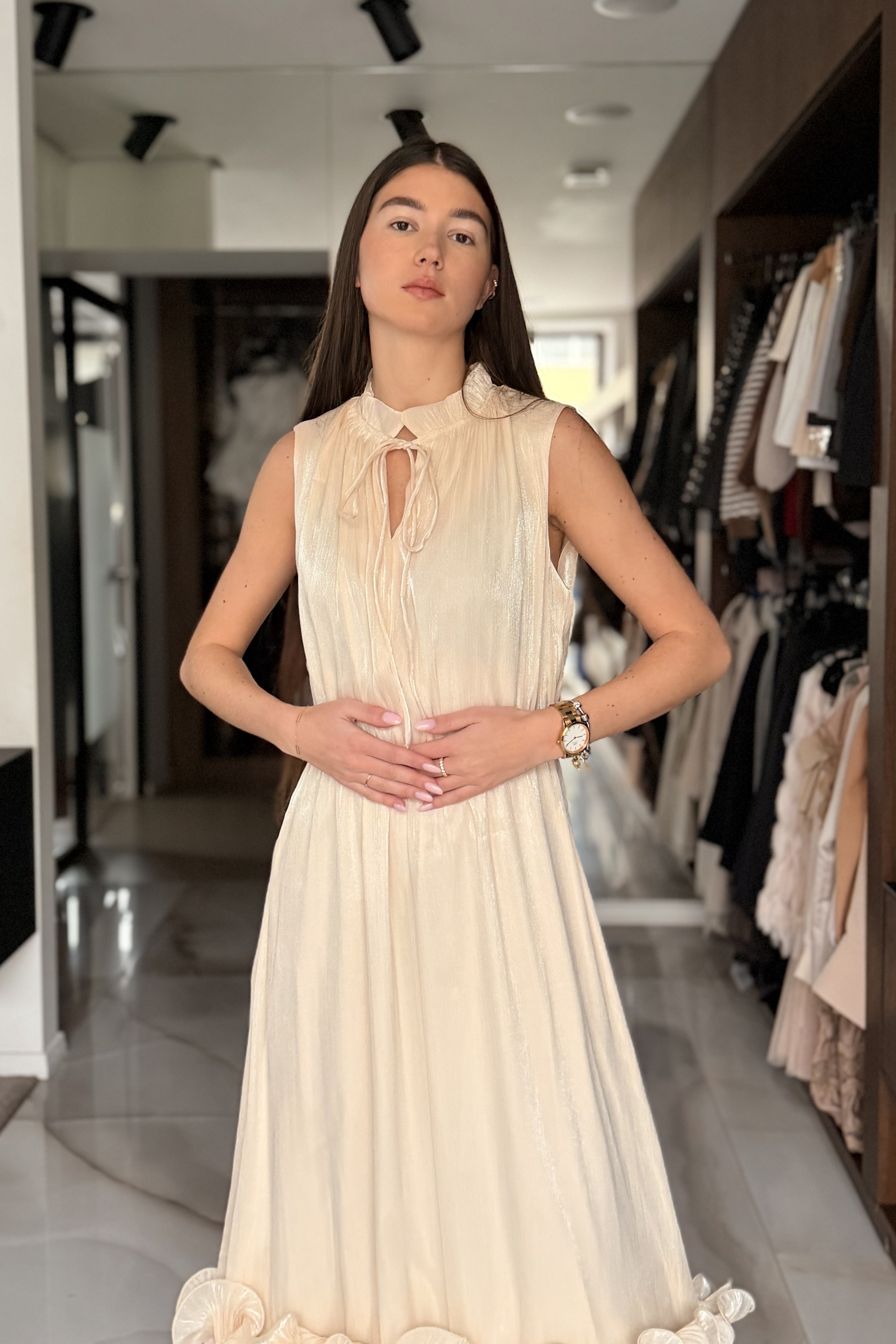 Curated by A.P.Line - Ula dress