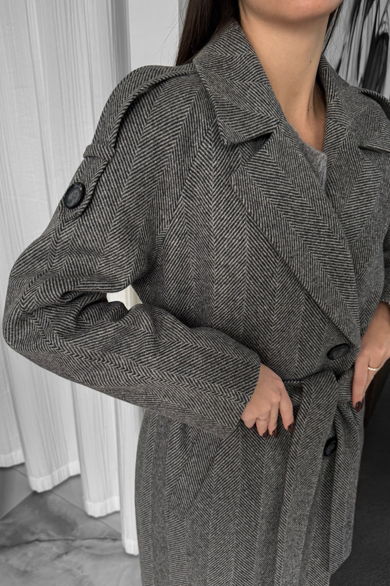 Curated by A.P.Line - Bizu Coat