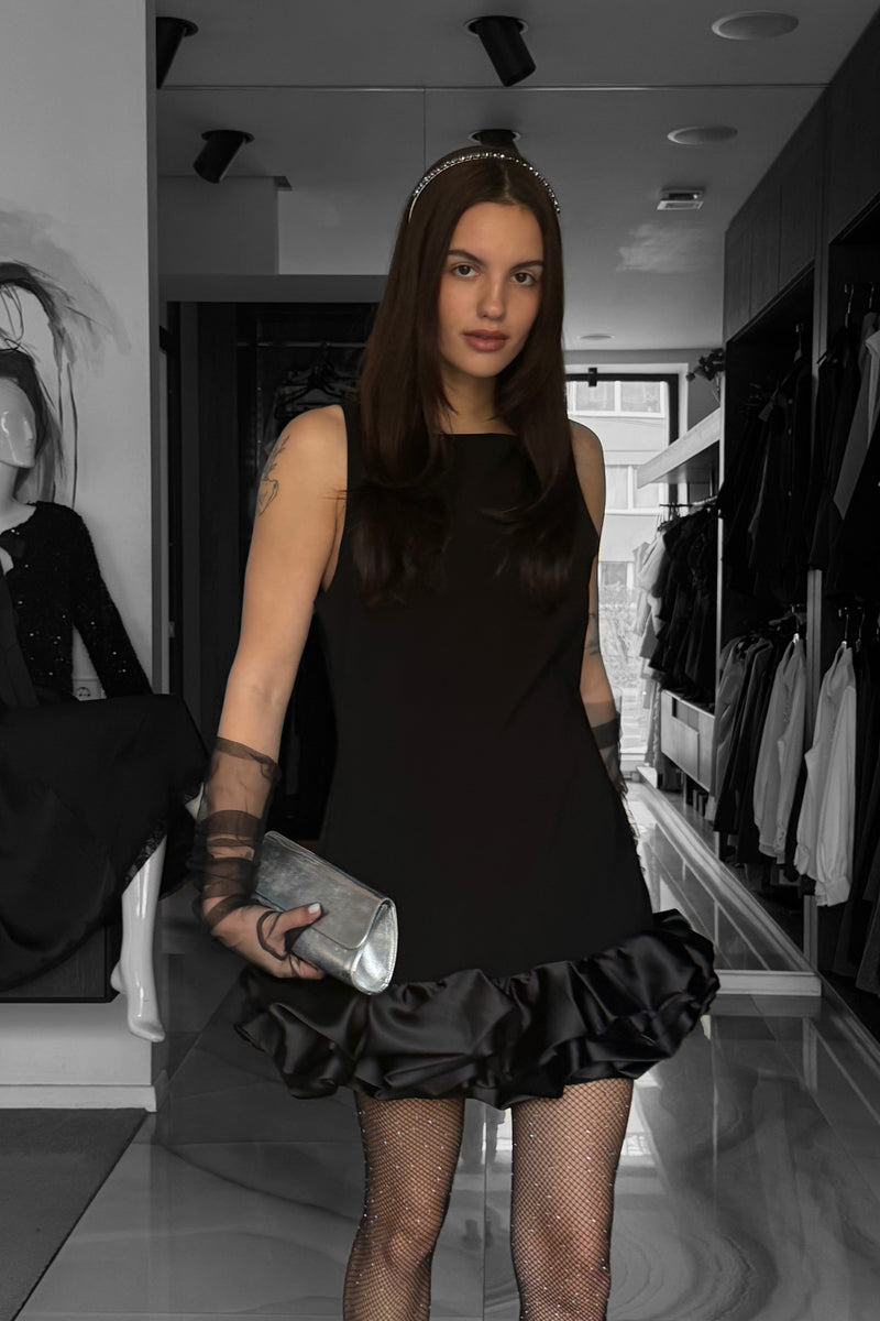 Curated by A.P.Line - Dvigi Dress