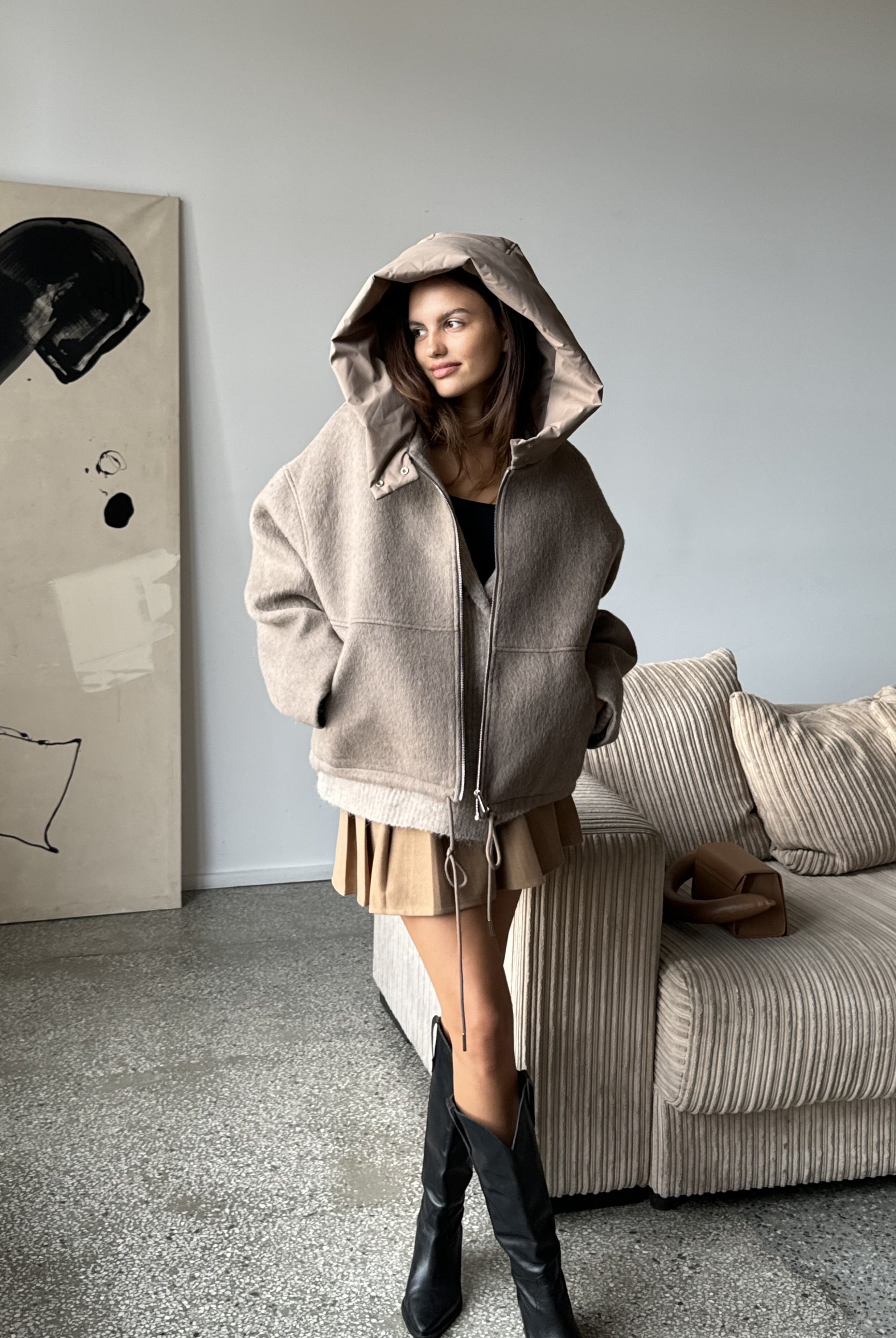 Atrinkta APLine – Nici Bomber