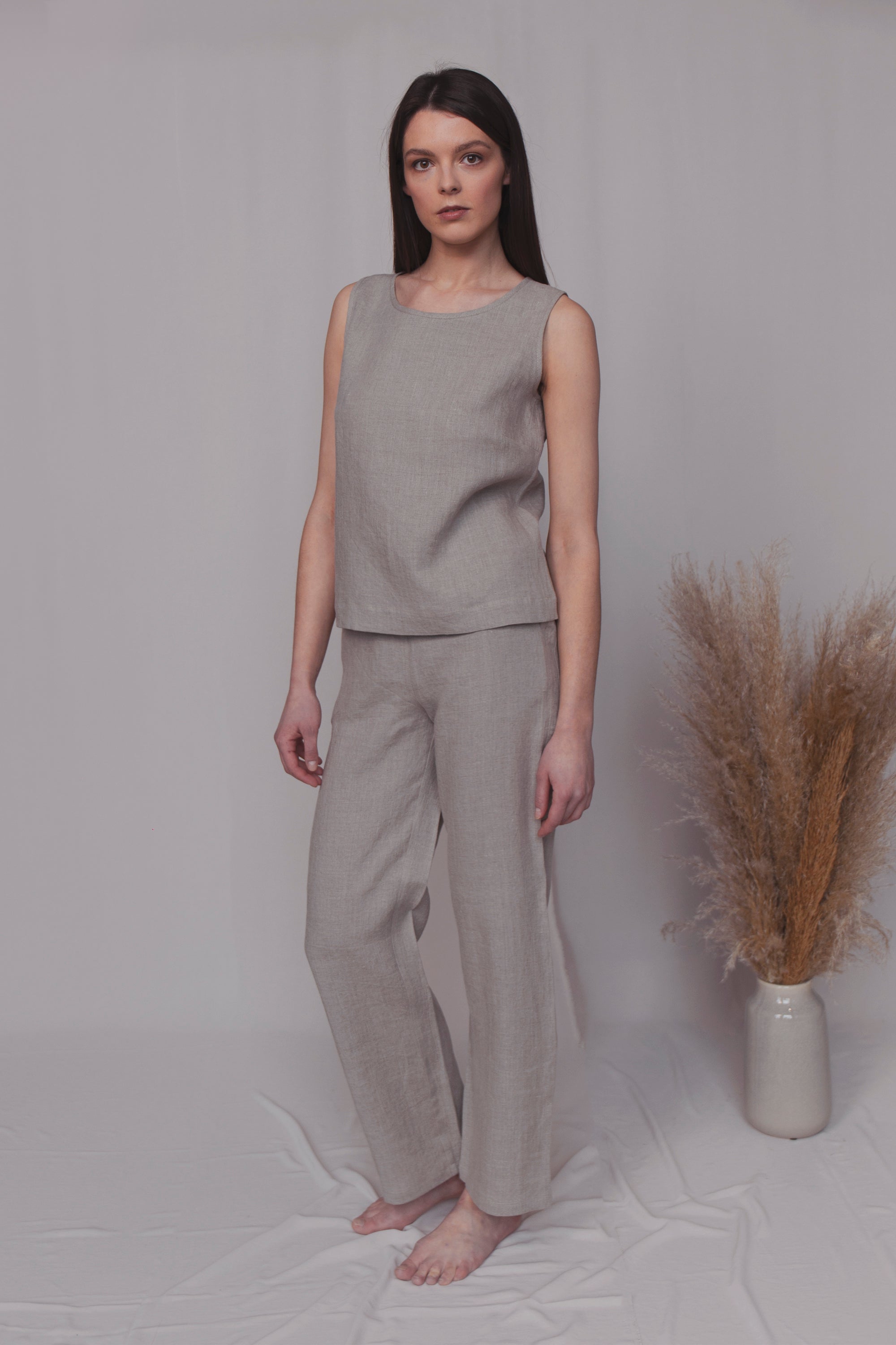 Bella 3 dalių lininis kostiumas