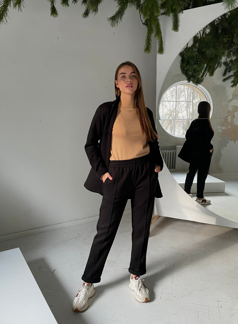 Cyris Suit