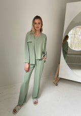 Grady Suit