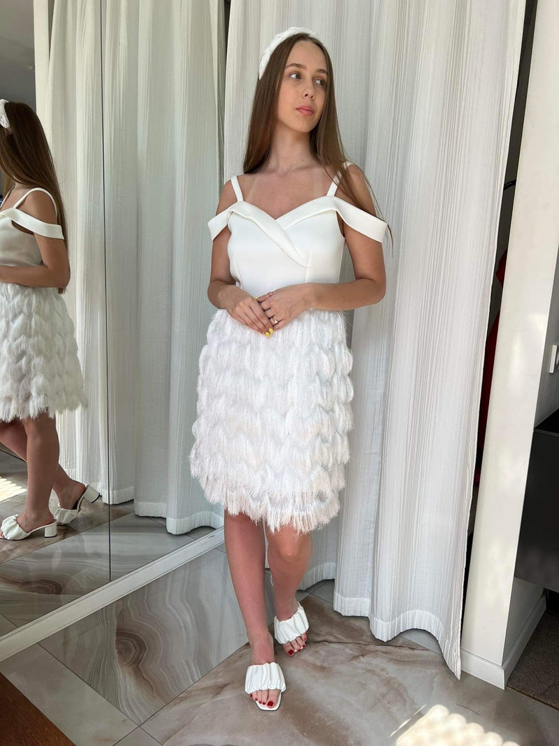 Noha mini suknelė