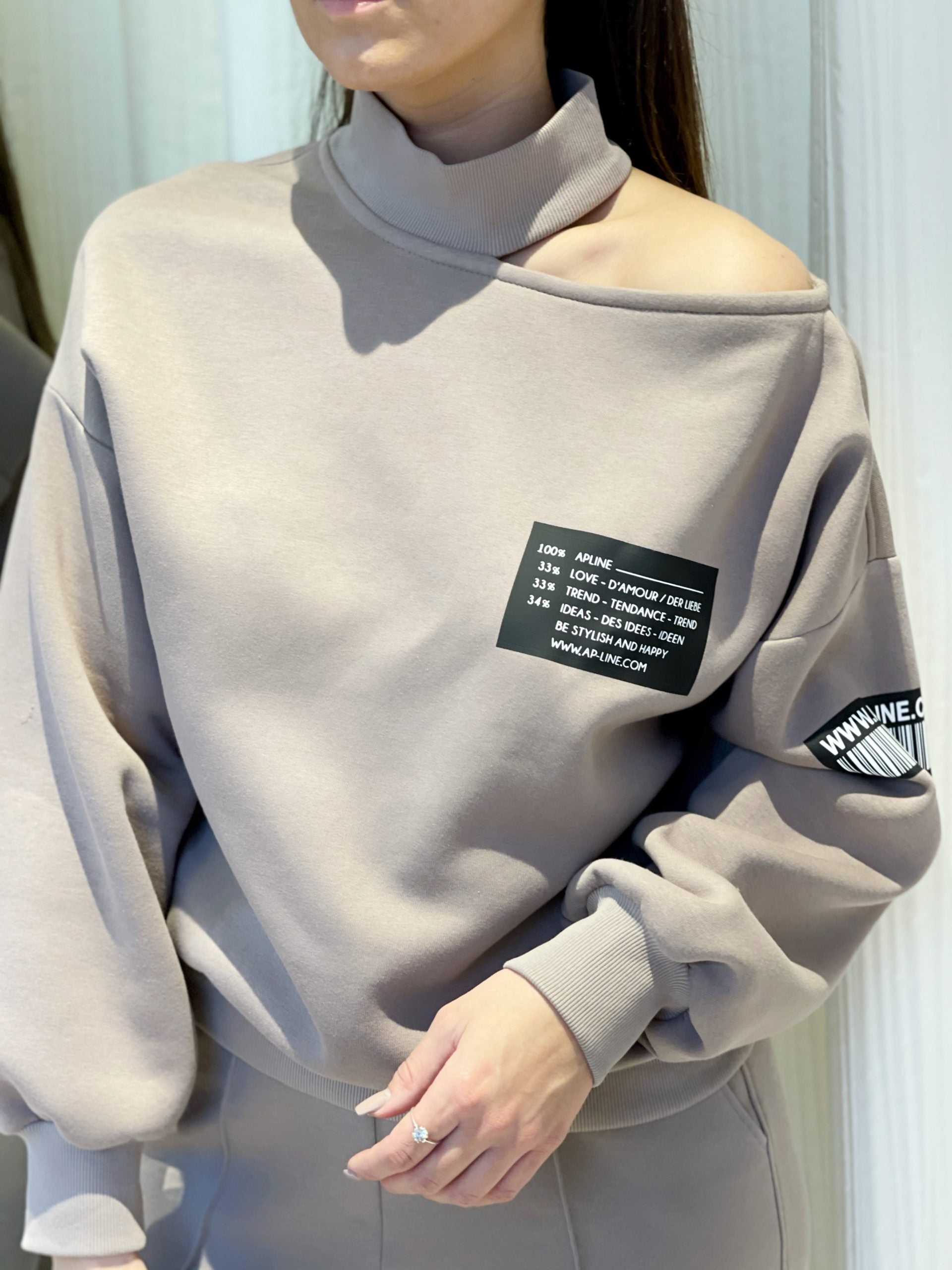 Santi namų kostiumas